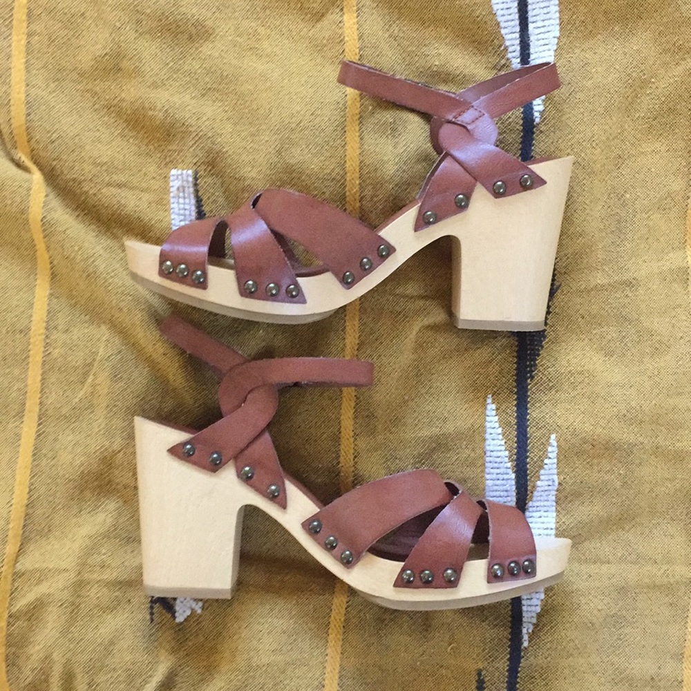 American Rag cassidy clog sandals